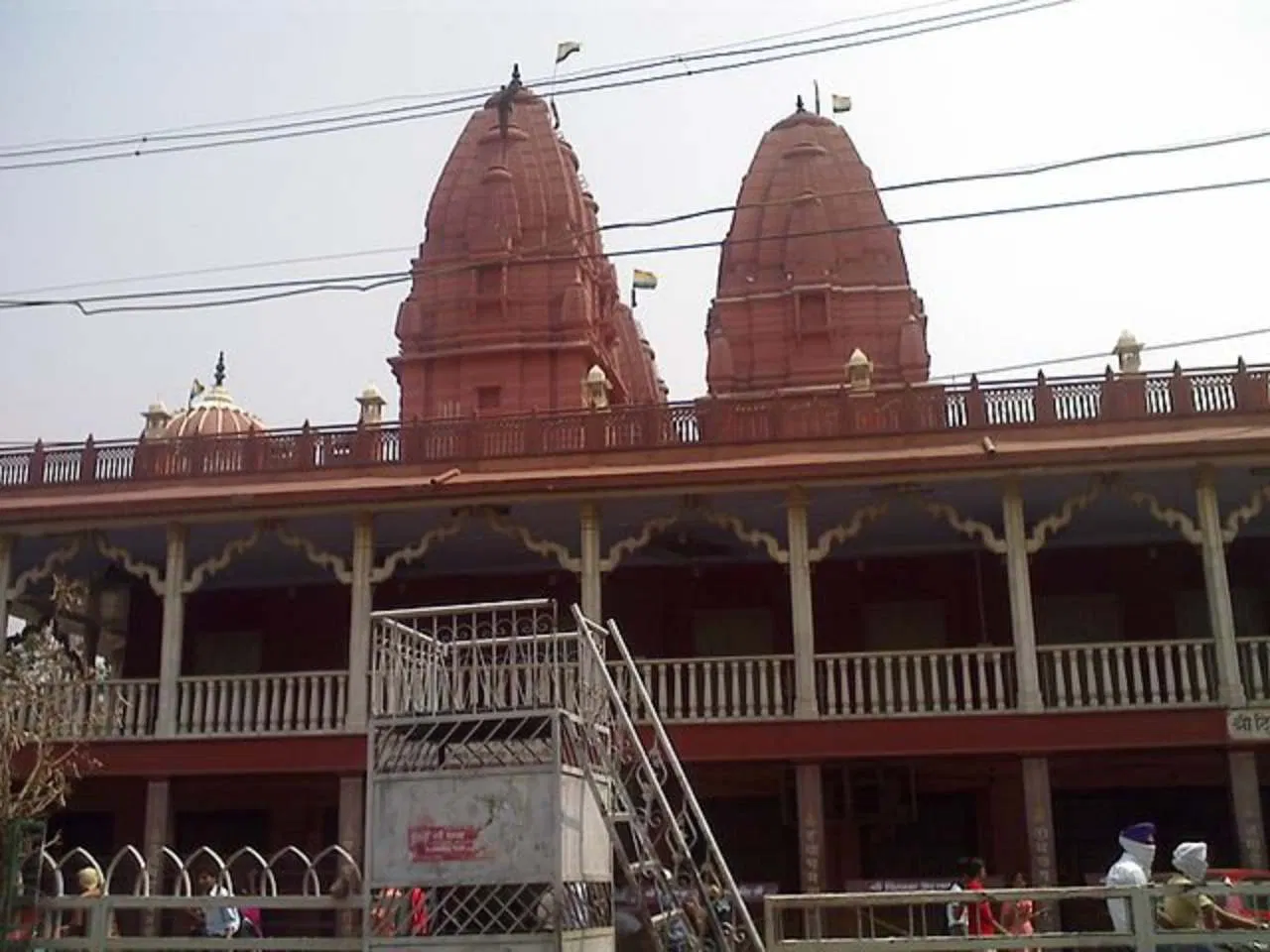 Sri Digambar Jain Lal Temple